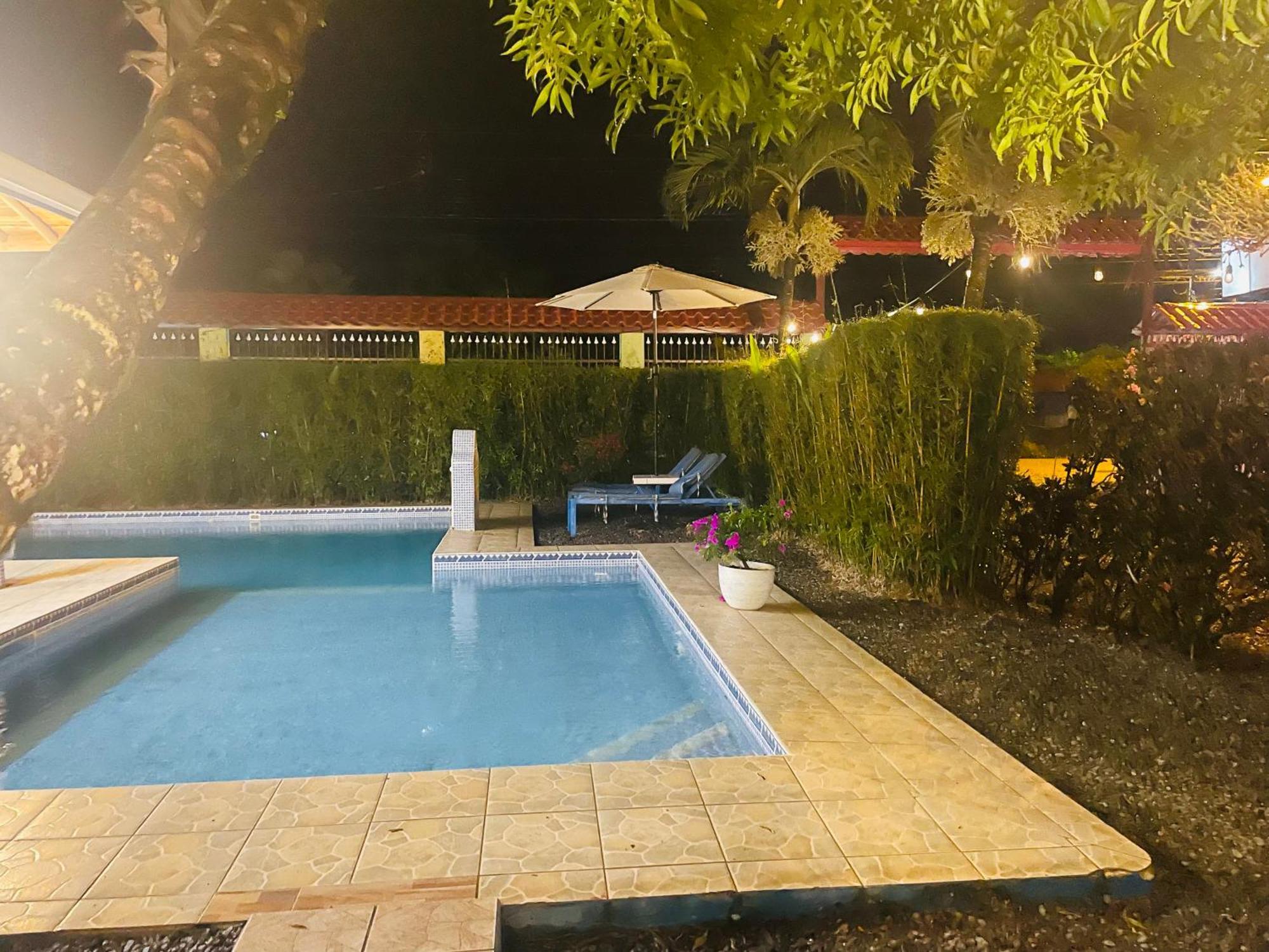 Hotel La Fiore de Bahia Uvita Esterno foto